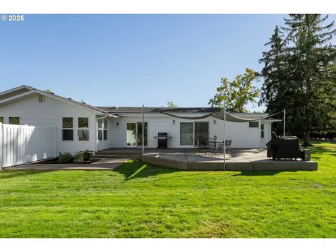 443 Old Garden Valley Road Roseburg OR 97471