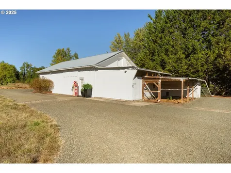 443 Old Garden Valley Road Roseburg OR 97471