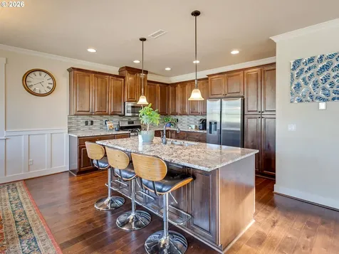 20381 SW Navarre Lane Beaverton OR 97007