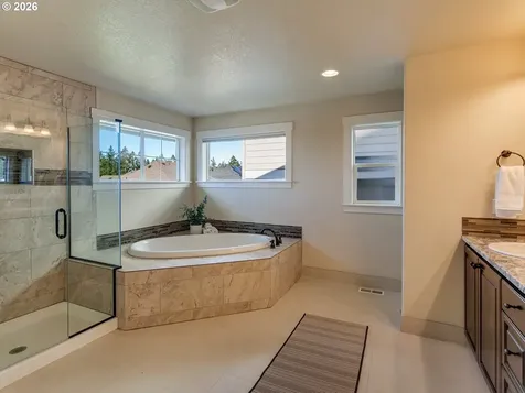 20381 SW Navarre Lane Beaverton OR 97007