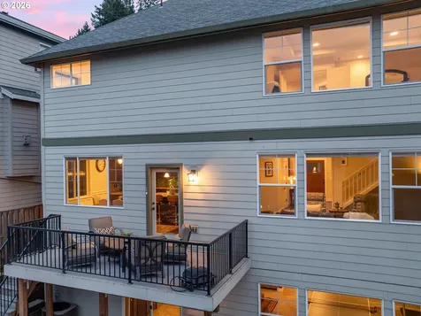 20381 SW Navarre Lane Beaverton OR 97007