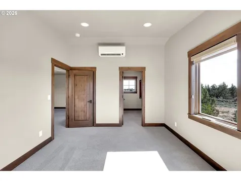 250 NE Goodpasture Loop Terrebonne OR 97760