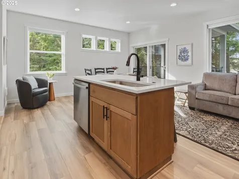 1455 SE Marine Avenue Lincoln City OR 97367