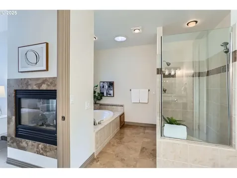 13935 NW Glendoveer Drive Portland OR 97231