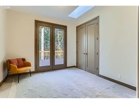 13935 NW Glendoveer Drive Portland OR 97231