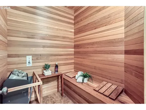 13935 NW Glendoveer Drive Portland OR 97231