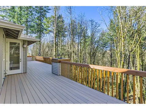 13935 NW Glendoveer Drive Portland OR 97231