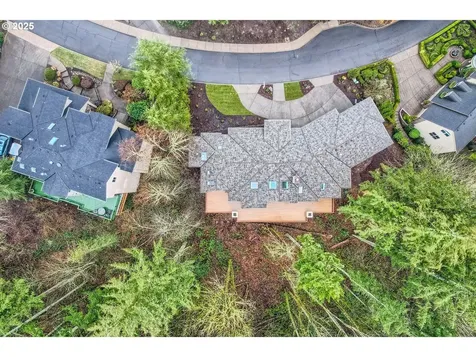 13935 NW Glendoveer Drive Portland OR 97231