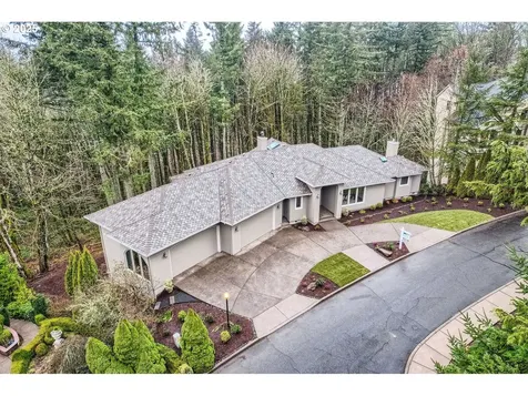 13935 NW Glendoveer Drive Portland OR 97231