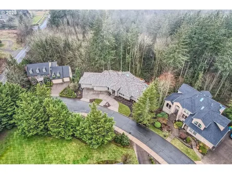 13935 NW Glendoveer Drive Portland OR 97231