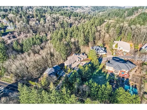 13935 NW Glendoveer Drive Portland OR 97231