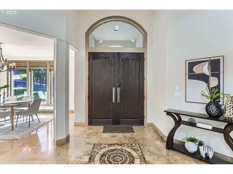 13935 NW Glendoveer Drive Portland OR 97231