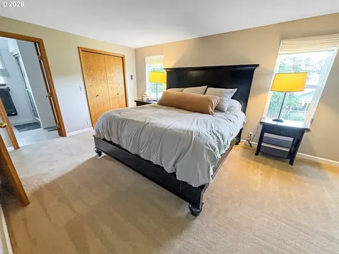 1040 SW Tall Oaks Drive Mcminnville OR 97128