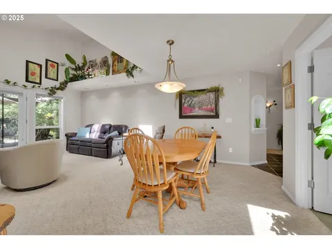 3446 Baywood Street Eugene OR 97404
