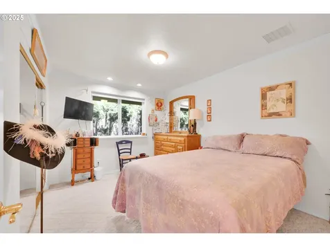 3446 Baywood Street Eugene OR 97404