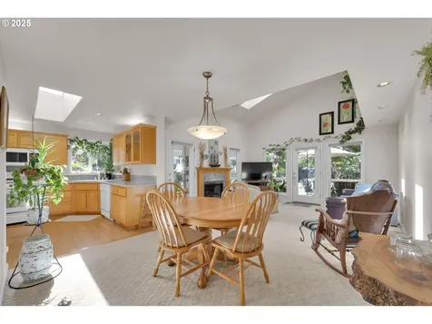 3446 Baywood Street Eugene OR 97404