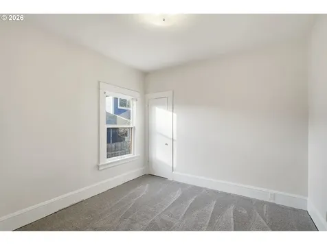 7619 SE Insley Street Portland OR 97206