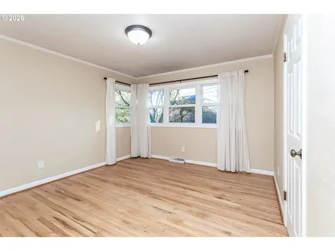 6805 NE Multnomah Street Portland OR 97213