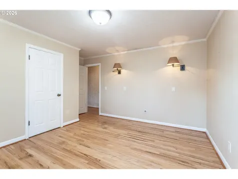 6805 NE Multnomah Street Portland OR 97213