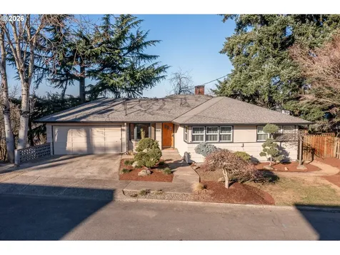 6805 NE Multnomah Street Portland OR 97213