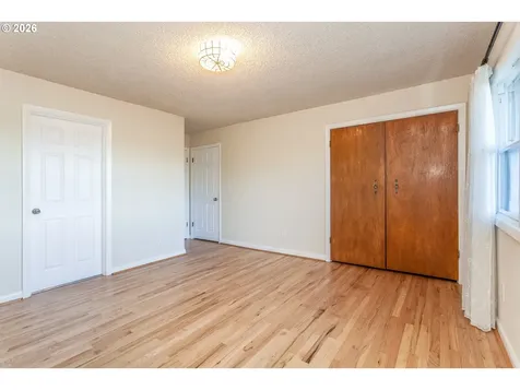 6805 NE Multnomah Street Portland OR 97213