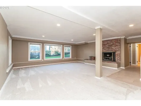 6805 NE Multnomah Street Portland OR 97213