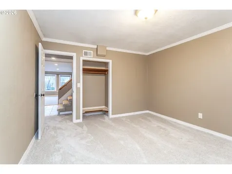 6805 NE Multnomah Street Portland OR 97213
