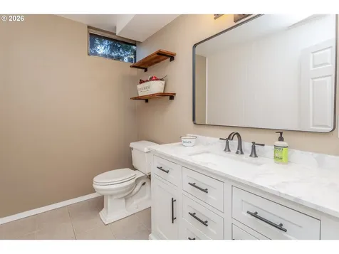 6805 NE Multnomah Street Portland OR 97213
