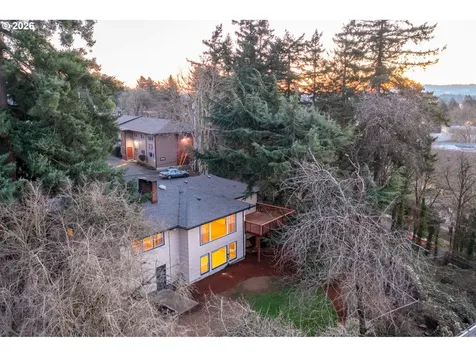 6805 NE Multnomah Street Portland OR 97213