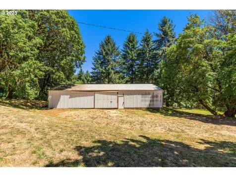 9545 NE Red Hills Road Dundee OR 97115