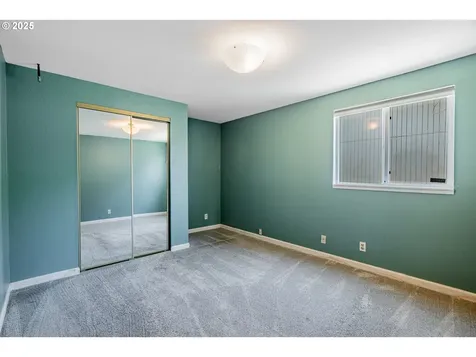 5037 NE Alberta Street Portland OR 97218