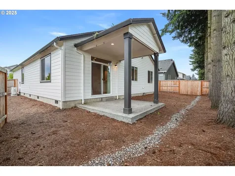 13203 NE 83rd Way Vancouver WA 98682