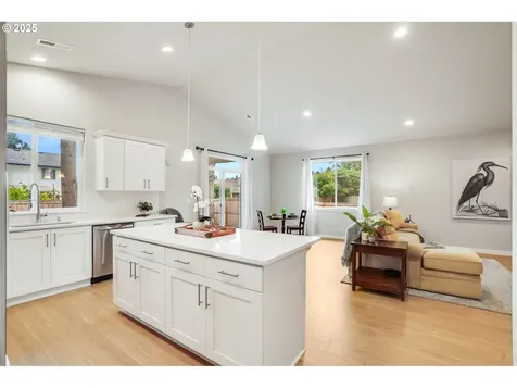 13203 NE 83rd Way Vancouver WA 98682