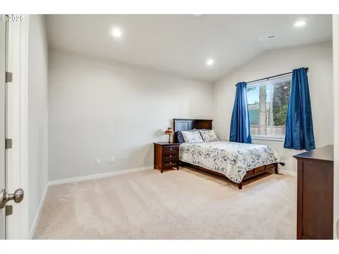 13203 NE 83rd Way Vancouver WA 98682