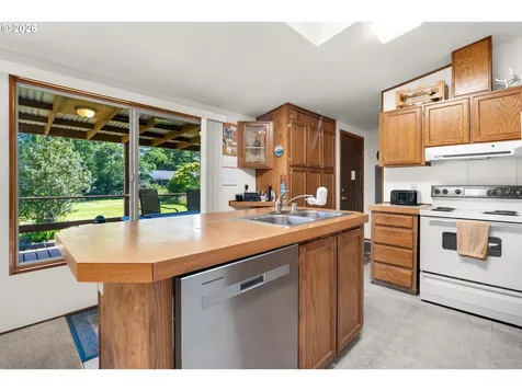 7115 Ortelius Drive Ilwaco WA 98624