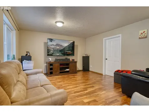 29502 Old Rainier Road Rainier OR 97048