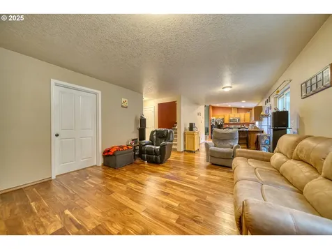 29502 Old Rainier Road Rainier OR 97048