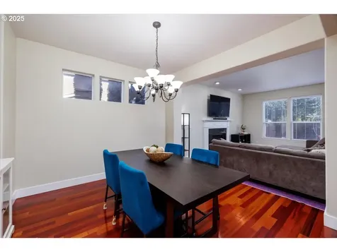 6335 NE Marina Court Hillsboro OR 97124