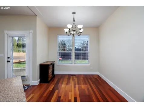 6335 NE Marina Court Hillsboro OR 97124