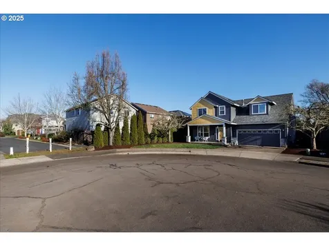 6335 NE Marina Court Hillsboro OR 97124