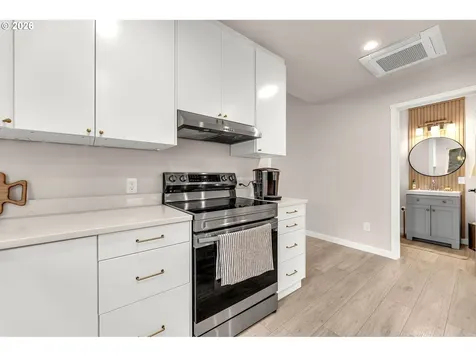 211 W Oak Street Yacolt WA 98675