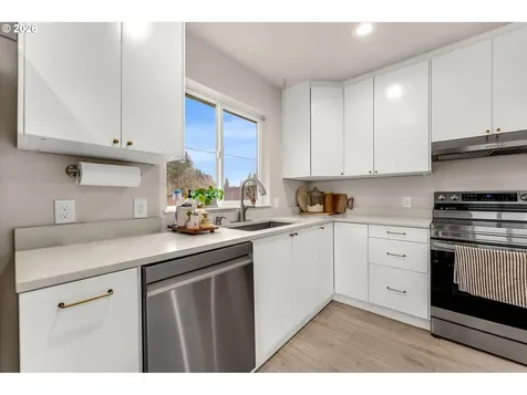 211 W Oak Street Yacolt WA 98675