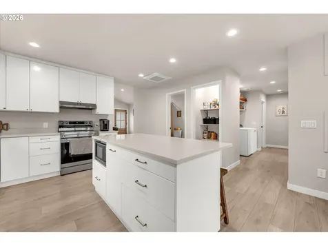 211 W Oak Street Yacolt WA 98675