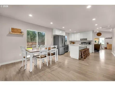 211 W Oak Street Yacolt WA 98675
