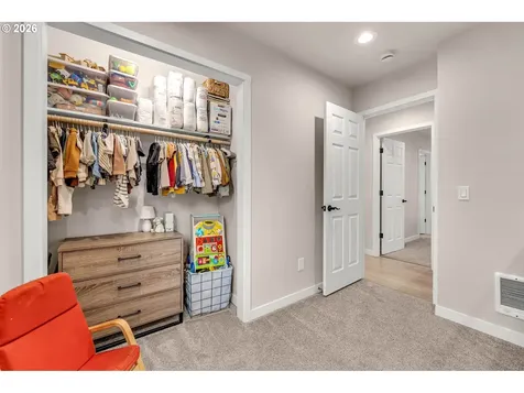 211 W Oak Street Yacolt WA 98675
