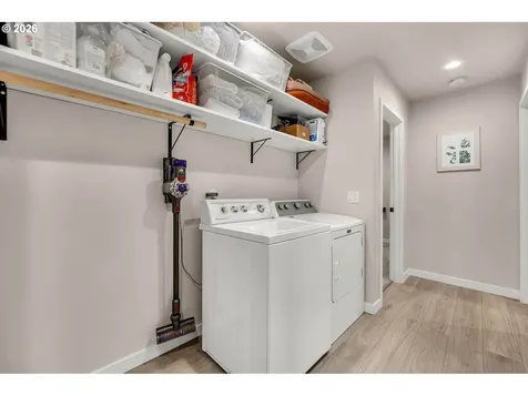 211 W Oak Street Yacolt WA 98675