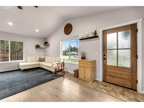211 W Oak Street Yacolt WA 98675