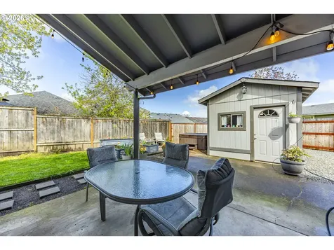 4943 Parsons Avenue Eugene OR 97402