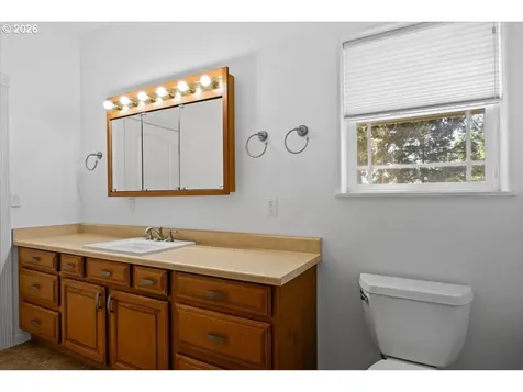 460 Little Branch Lane Roseburg OR 97471