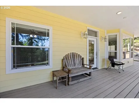 460 Little Branch Lane Roseburg OR 97471